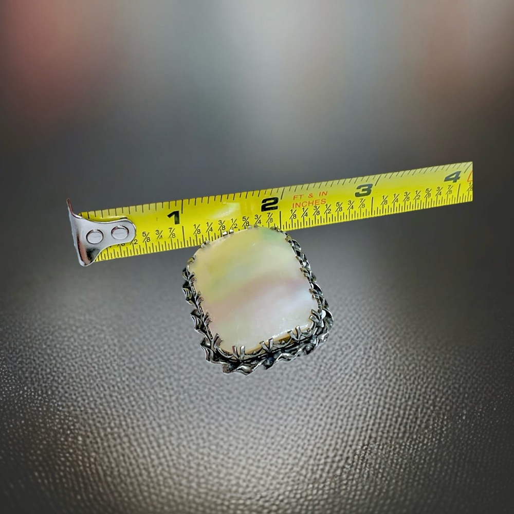 🌺Vintage Art Nouveau MOP Brooch - Picture 8 of 10